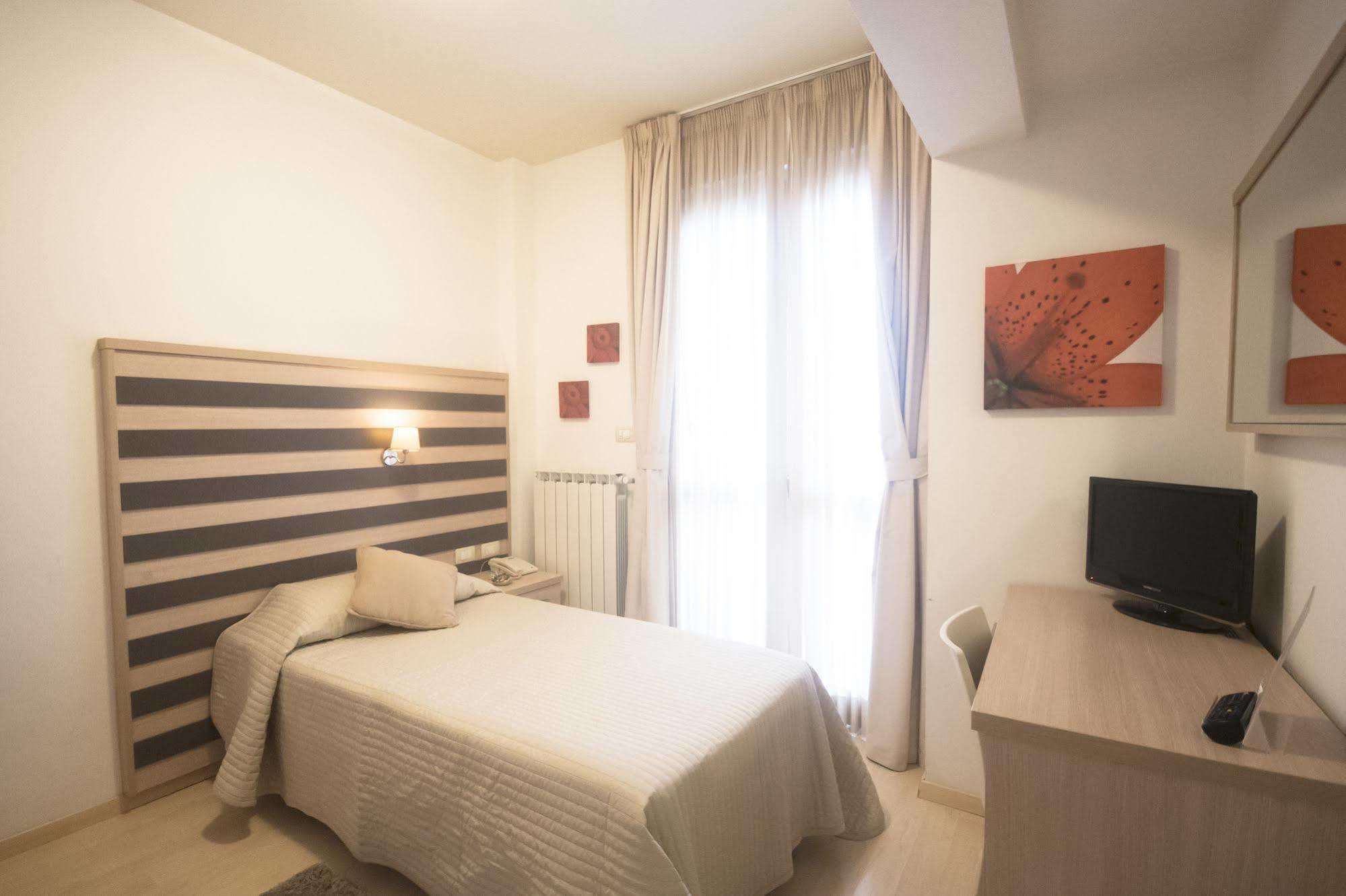 Stilhotel Сінья Екстер'єр фото